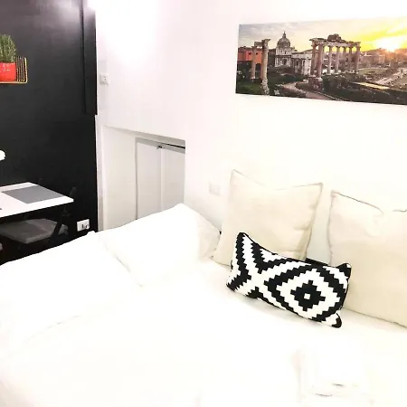Studio With Wifi At * Рим